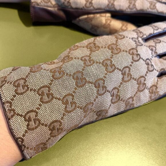 Gucci Brown GG Monogram Gloves - Picture 2 of 9